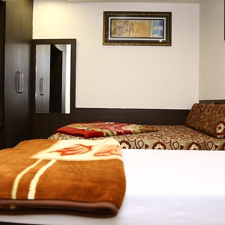 Hotel Abhinandan Inn Τζαϊπούρ Εξωτερικό φωτογραφία