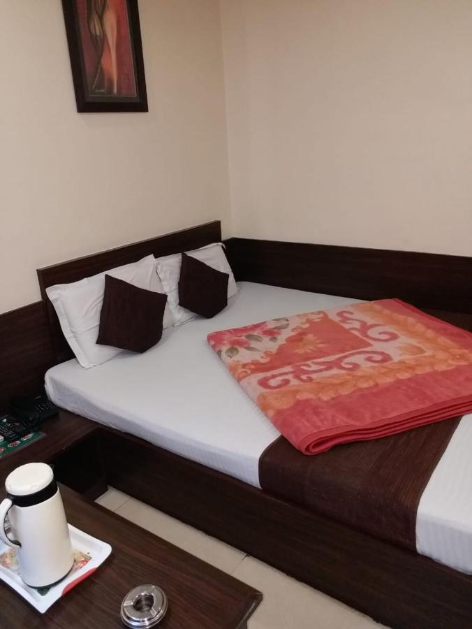 Hotel Abhinandan Inn Τζαϊπούρ Εξωτερικό φωτογραφία