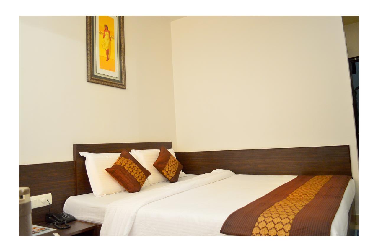 Hotel Abhinandan Inn Τζαϊπούρ Εξωτερικό φωτογραφία