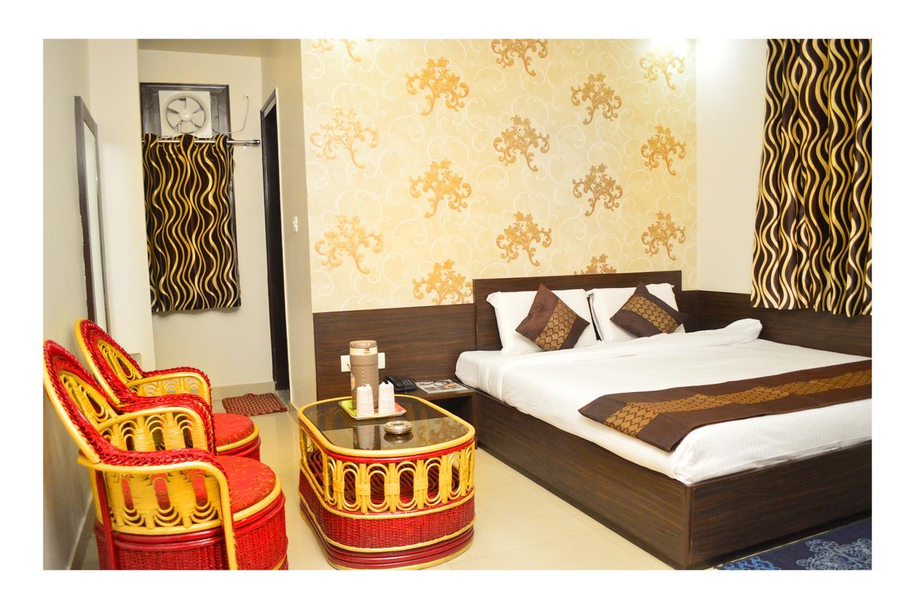 Hotel Abhinandan Inn Τζαϊπούρ Εξωτερικό φωτογραφία