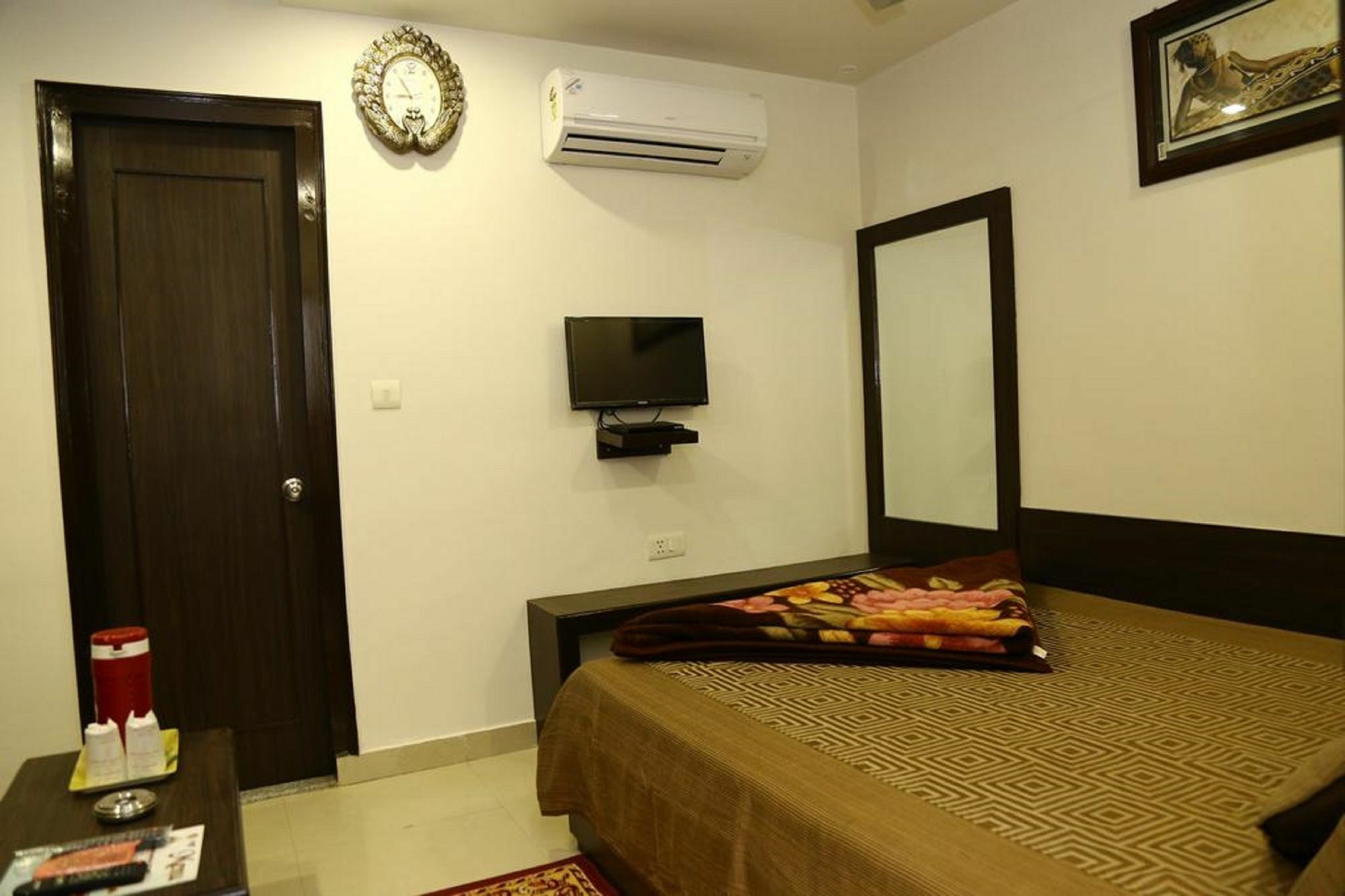 Hotel Abhinandan Inn Τζαϊπούρ Εξωτερικό φωτογραφία