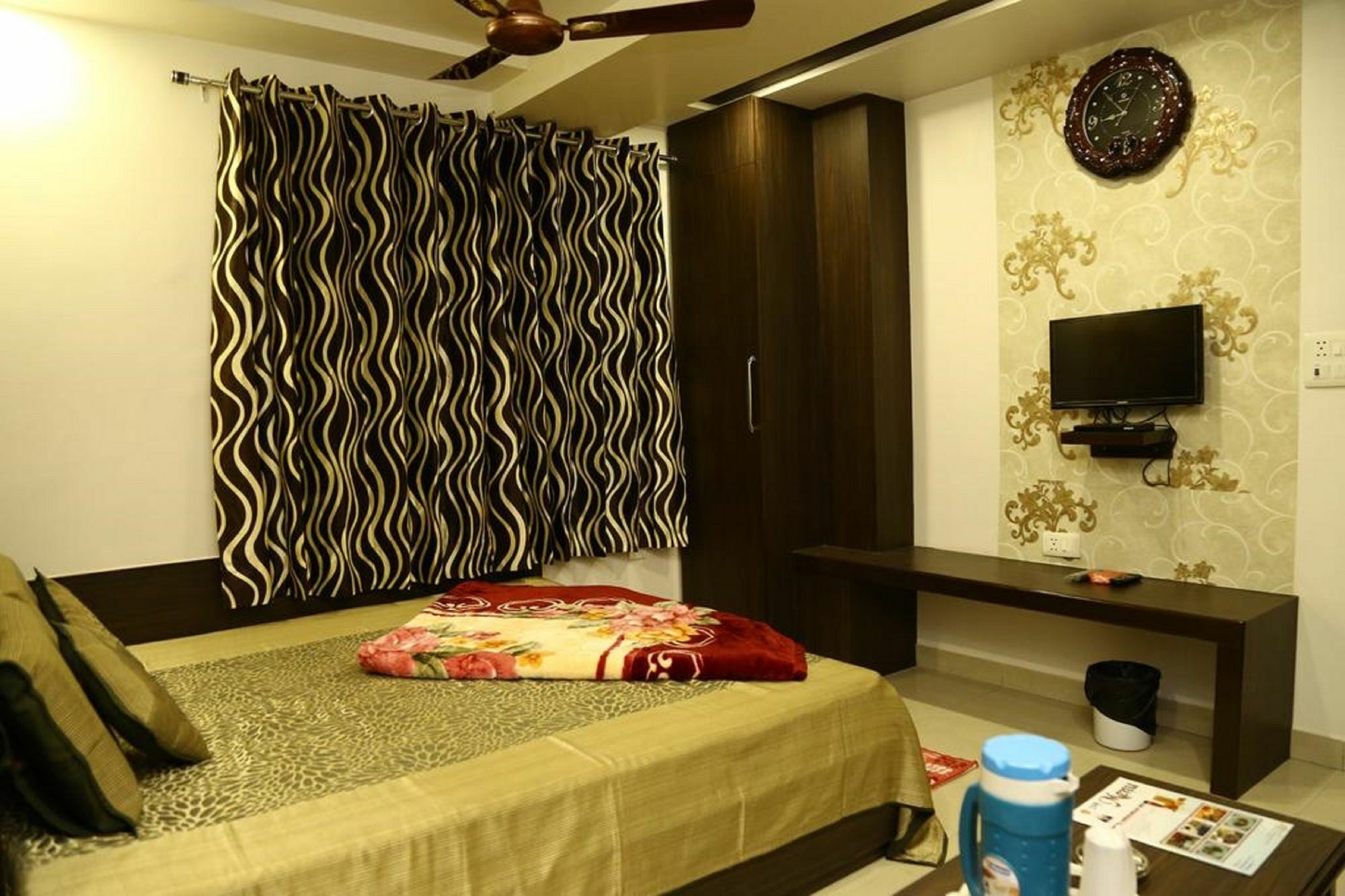 Hotel Abhinandan Inn Τζαϊπούρ Εξωτερικό φωτογραφία